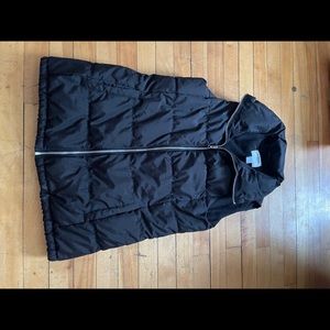 Black Old Navy Vest